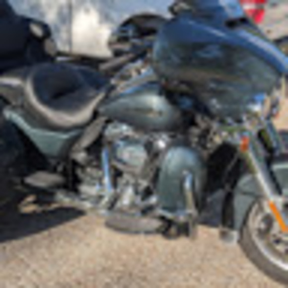 Meet your Posher, Kevin - Picture 1 of 1